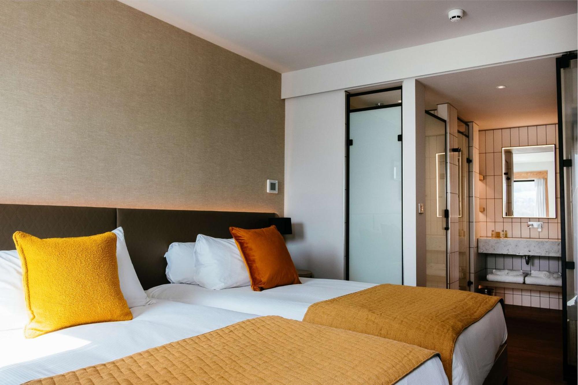Ixora Hotel & Spa Конви Экстерьер фото