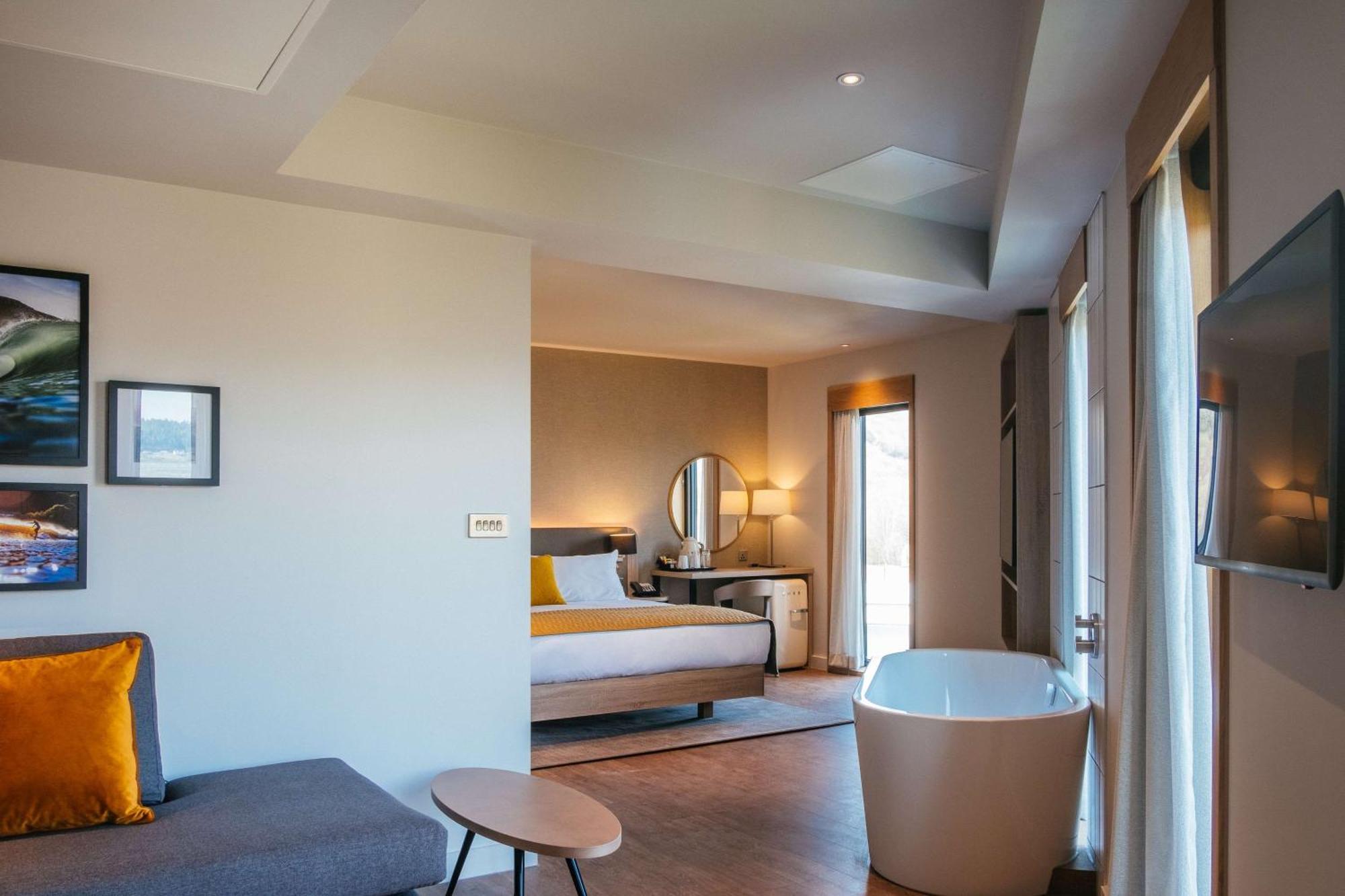 Ixora Hotel & Spa Конви Экстерьер фото